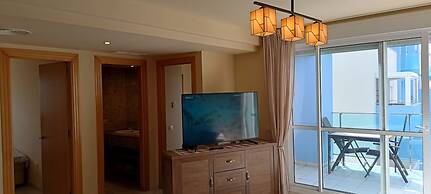 Beautiful 2 Bedroom Penthouse