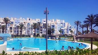 Beautiful 2 Bedroom Penthouse