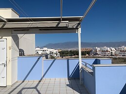 Beautiful 2 Bedroom Penthouse