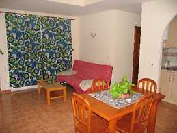 Impressive Apartment With Terrace and two Rooms, AC and Pool