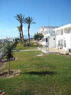 Impressive Apartment With Terrace and two Rooms, AC and Pool