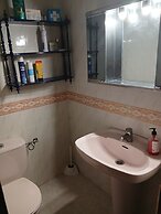 Room-private Double Room in Toledo