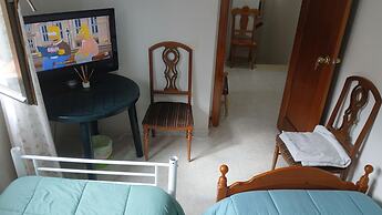 Room-private Double Room in Toledo