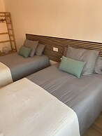 Relax in Comfort at Charming 3-bedroom Vacation Home in Vilar España C