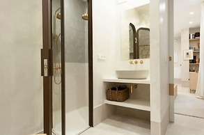 Elegant Neptuno-cortes Apartment for 2 People