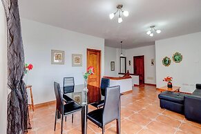 Beautiful Arianny House With Pool