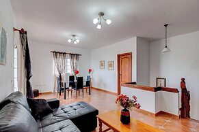 Beautiful Arianny House With Pool