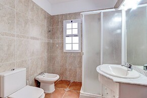 Beautiful Arianny House With Pool