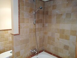 Tranquil 3 Bed Apt In La Quinta Close To Golf