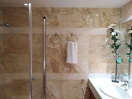 Tranquil 3 Bed Apt In La Quinta Close To Golf