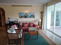 Tranquil 3 Bed Apt In La Quinta Close To Golf