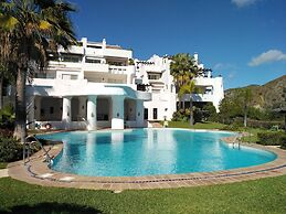 Tranquil 3 Bed Apt In La Quinta Close To Golf