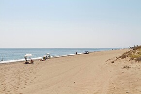 Avalon Apt Costalita Close To The Beach And Golf