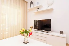 Avalon Apt Costalita Close To The Beach And Golf