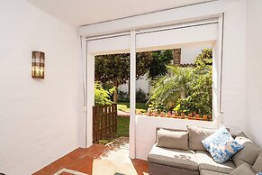 Avalon Apt Costalita Close To The Beach And Golf