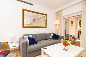 Avalon Apt Costalita Close To The Beach And Golf