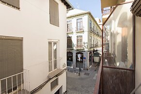 Dalí's Sanctuary in Granada Private Parking Free