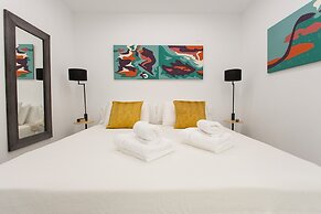 Dalí's Sanctuary in Granada Private Parking Free