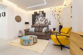 Dalí's Sanctuary in Granada Private Parking Free