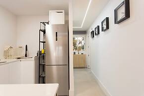 Dalí's Sanctuary in Granada Private Parking Free