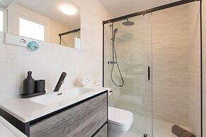 Dalí's Sanctuary in Granada Private Parking Free