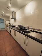 Charming Three Bedrooms Apartment With Seaview