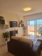 Charming Three Bedrooms Apartment With Seaview