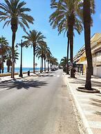 Charming Three Bedrooms Apartment With Seaview