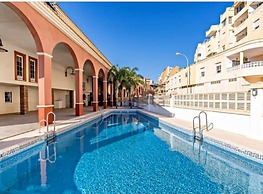Charming Three Bedrooms Apartment With Seaview
