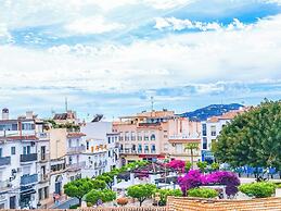 Cd-1926 Three Bedroom Apartment In Nerja