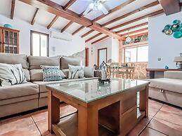 Cd-1926 Three Bedroom Apartment In Nerja