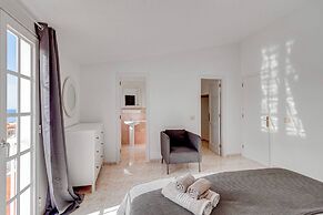 Nice House Nina With Jacuzzi