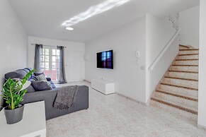 Nice House Nina With Jacuzzi