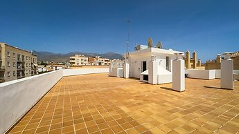 Cd-1941 Two Bedroom Apartment With Patio