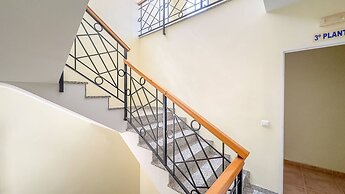 Cd-1941 Two Bedroom Apartment With Patio