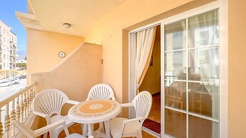 Cd-1941 Two Bedroom Apartment With Patio