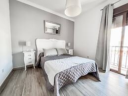 Cd-1382 Two Bedroom Apartment With Terrace