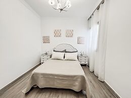 Cd-1382 Two Bedroom Apartment With Terrace