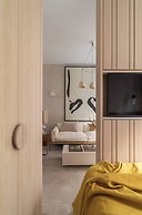 Exclusive Apartment Nestled in the Vibrant Neighborhood of Neptuno