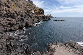 Costa Isora 1 Frontline