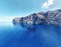 Costa Isora 1 Frontline