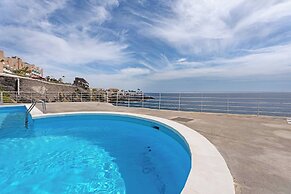 Costa Isora 1 Frontline