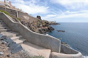 Costa Isora 1 Frontline