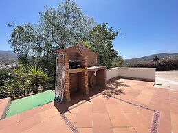 Cd-1383 Three Bedroom Villa With Pool