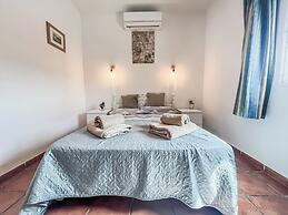 Cd-1383 Three Bedroom Villa With Pool