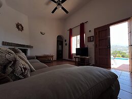 Cd-1383 Three Bedroom Villa With Pool