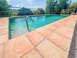 Cd-1383 Three Bedroom Villa With Pool