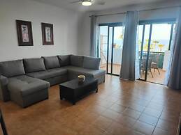 Casa Laly - Callao Salvaje