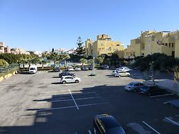 Beautiful 2 Bedroom, 2 Bathroom Apartment