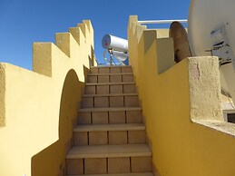 Beautiful 2 Bedroom, 2 Bathroom Apartment